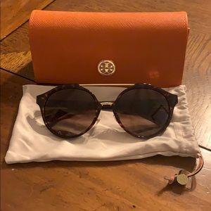 Tory Burch Phantos 54mm Aviator Sunglasses